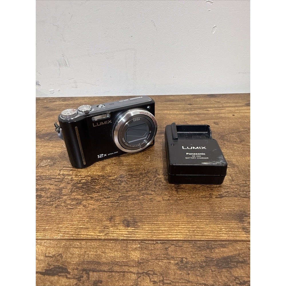 Panasonic Lumix DMC-ZS1 10MP Digital Camera For Parts Read Description